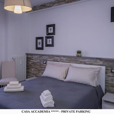 Elegante Casa Accademia ***** - Private Parking Apartment Livorno Exterior foto